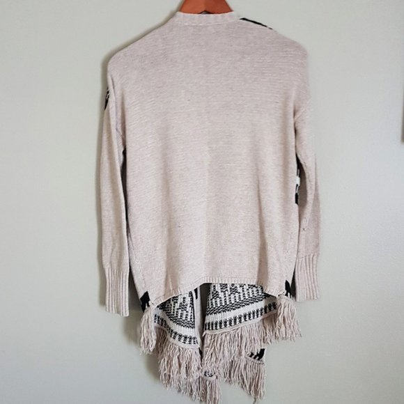 AEO hi-lo open cardigan - shrug with fringe - Picture 2 of 4